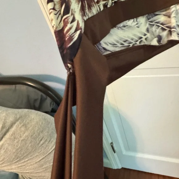 Flattering adorable Brown Leaf Print Swimwear Strapless Tankini Shorts Set - Picture 6 of 7